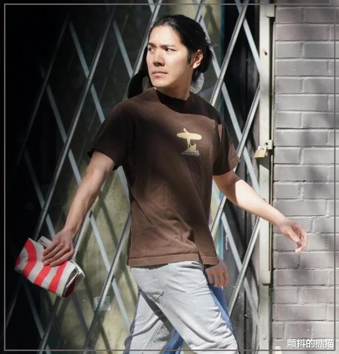 小室圭|小室圭和真子的“造人和求职”日本政府无微不至地关怀着