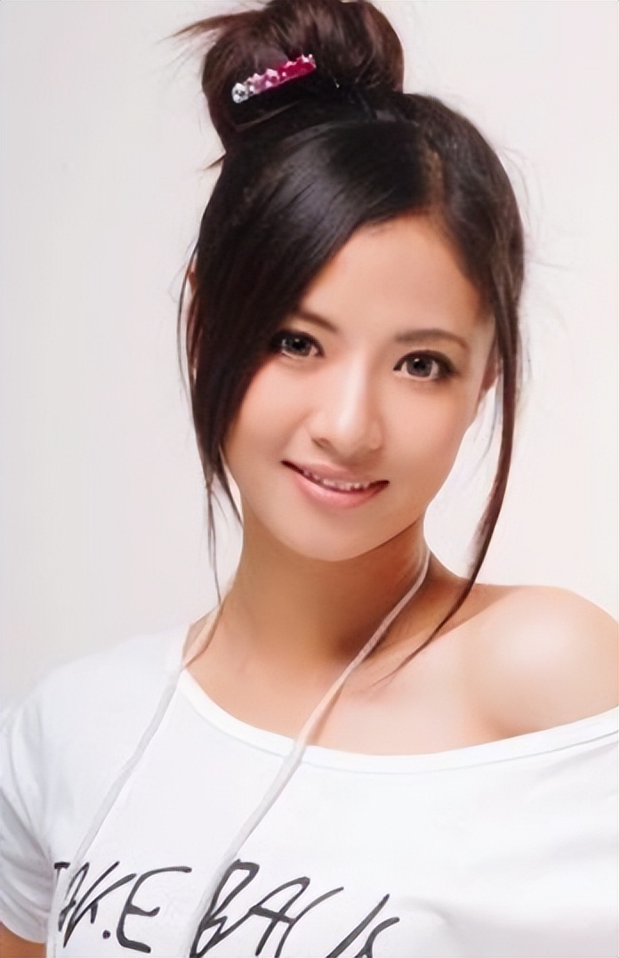 白静|英年早逝的8位女星，她们已经走了，记忆中还有她们的身影