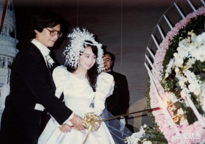 陈美龄|香港66岁的歌星公开向安倍晋三表示哀悼,并表示他们是多年的朋友