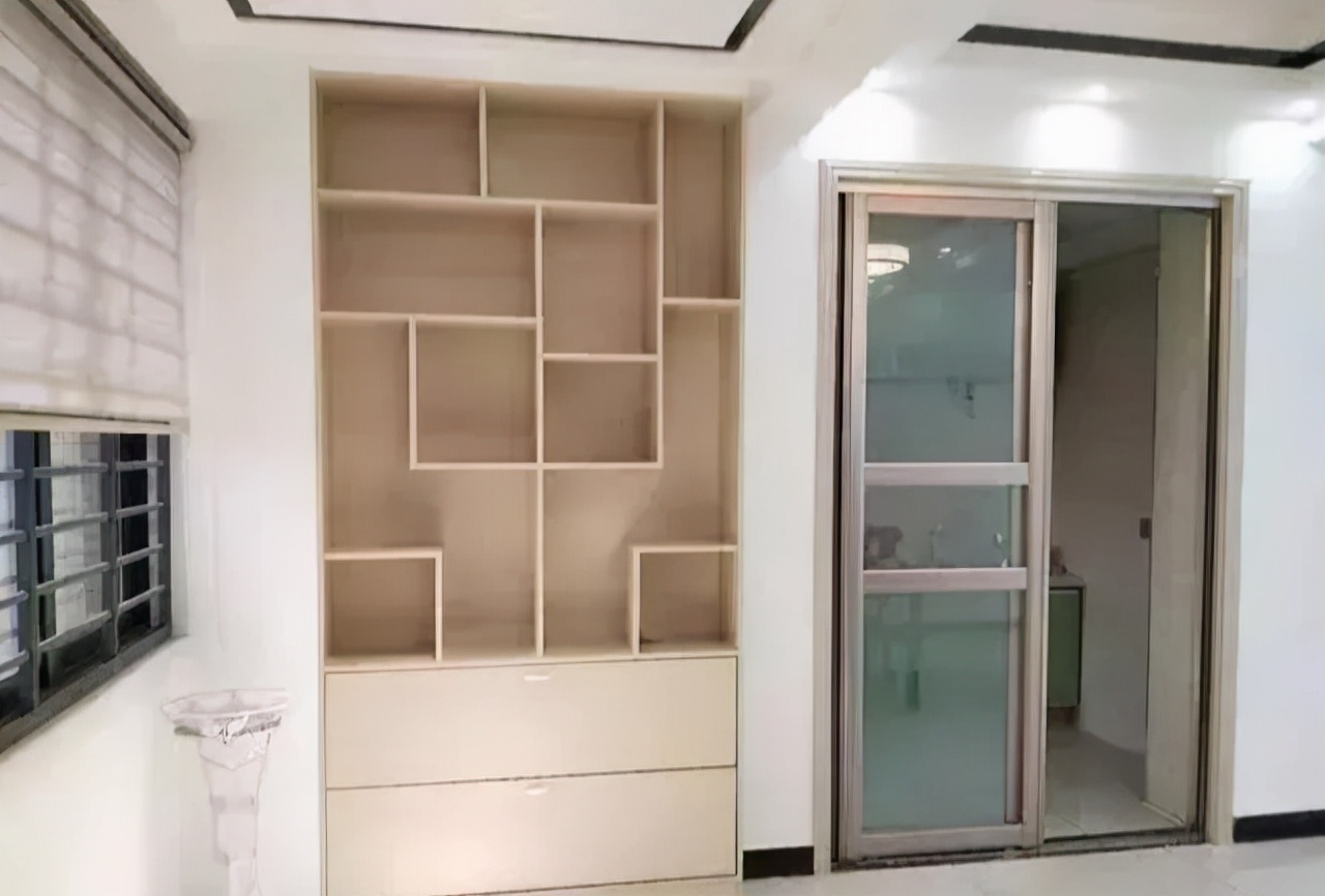 全包给亲戚13W装修出来的房子,才住了半个月就想砸了!很不满意