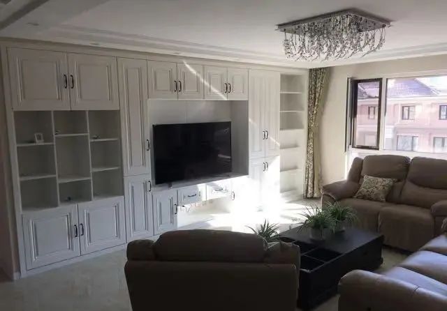 为了龙凤胎,买了180平的新房,装成简美风目前花了18万,很漂亮