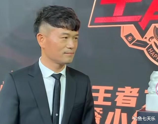 |钓王邓刚参加“王者之战”，直言不为流量！新发型引发热议
