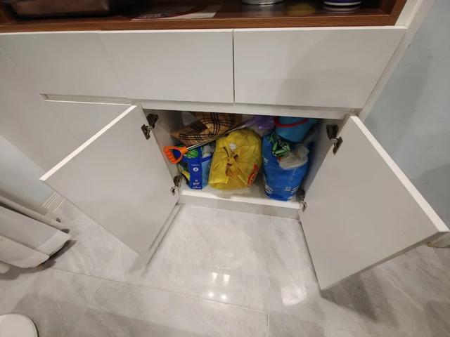 餐边柜有没有必要？用过才知道，很有必要