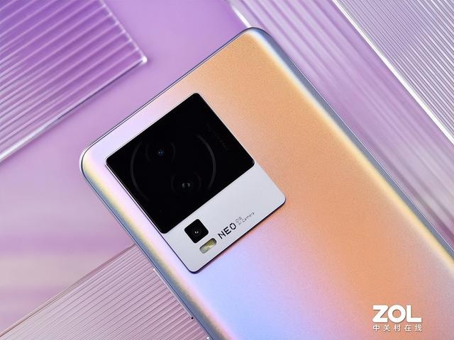 酷睿处理器|什么时候连SE也这么内卷了？iQOO Neo7 SE全面评测
