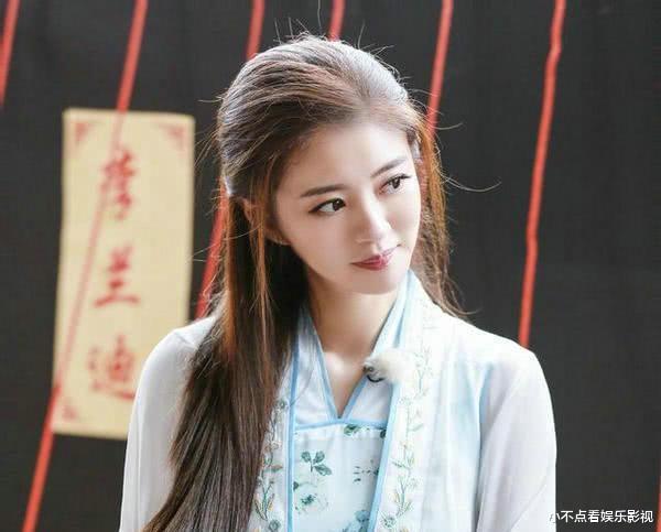 安以轩|一家都被安以轩追着骂,一向毒舌的大S为何不敢回嘴?