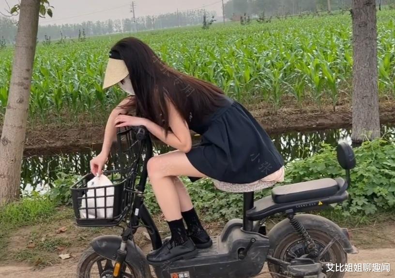 女子骑电动车去相亲,张口就要25万彩礼,相亲男子转身就走