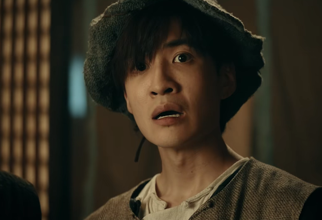 吴中天|首播拿下榜单第一,《山村狐妻》令观众成功入坑,悬疑片有王炸了