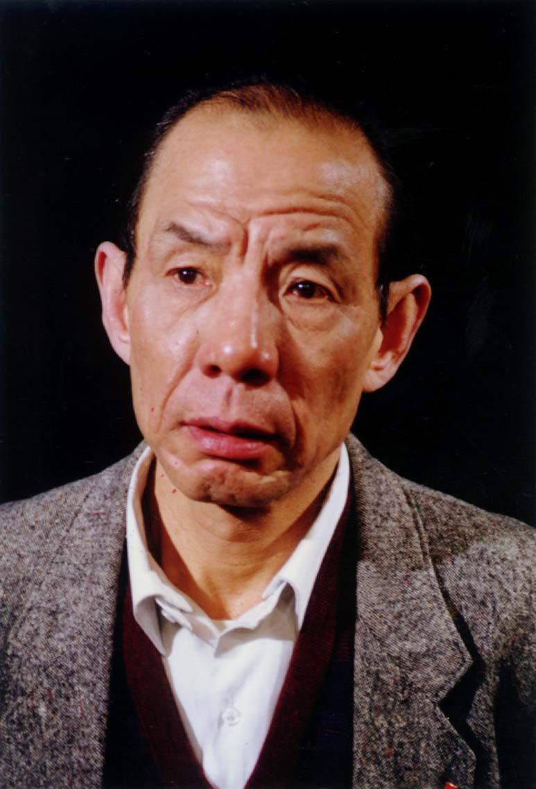 魏宗万|魏宗万：被导演跪求拍戏，一生誓不接广告，84岁还住在出租屋