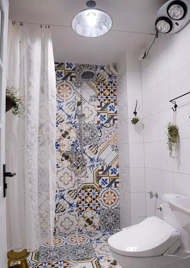 晒新婚房阳台改榻榻米,效果惊艳老公,夸我能干呢!