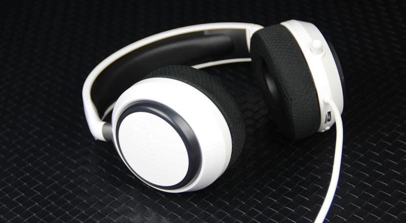 雷神银翼HG503游戏耳机体验：经济实惠的电竞利器