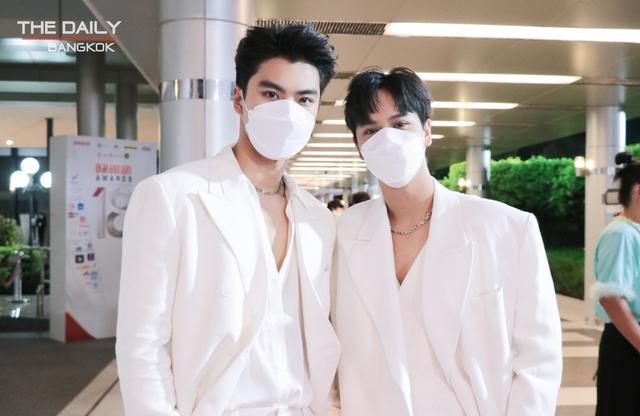 情侣|直击第18届泰国KCLAwards颁奖典礼：三对泰剧情侣档CP现场人气PK