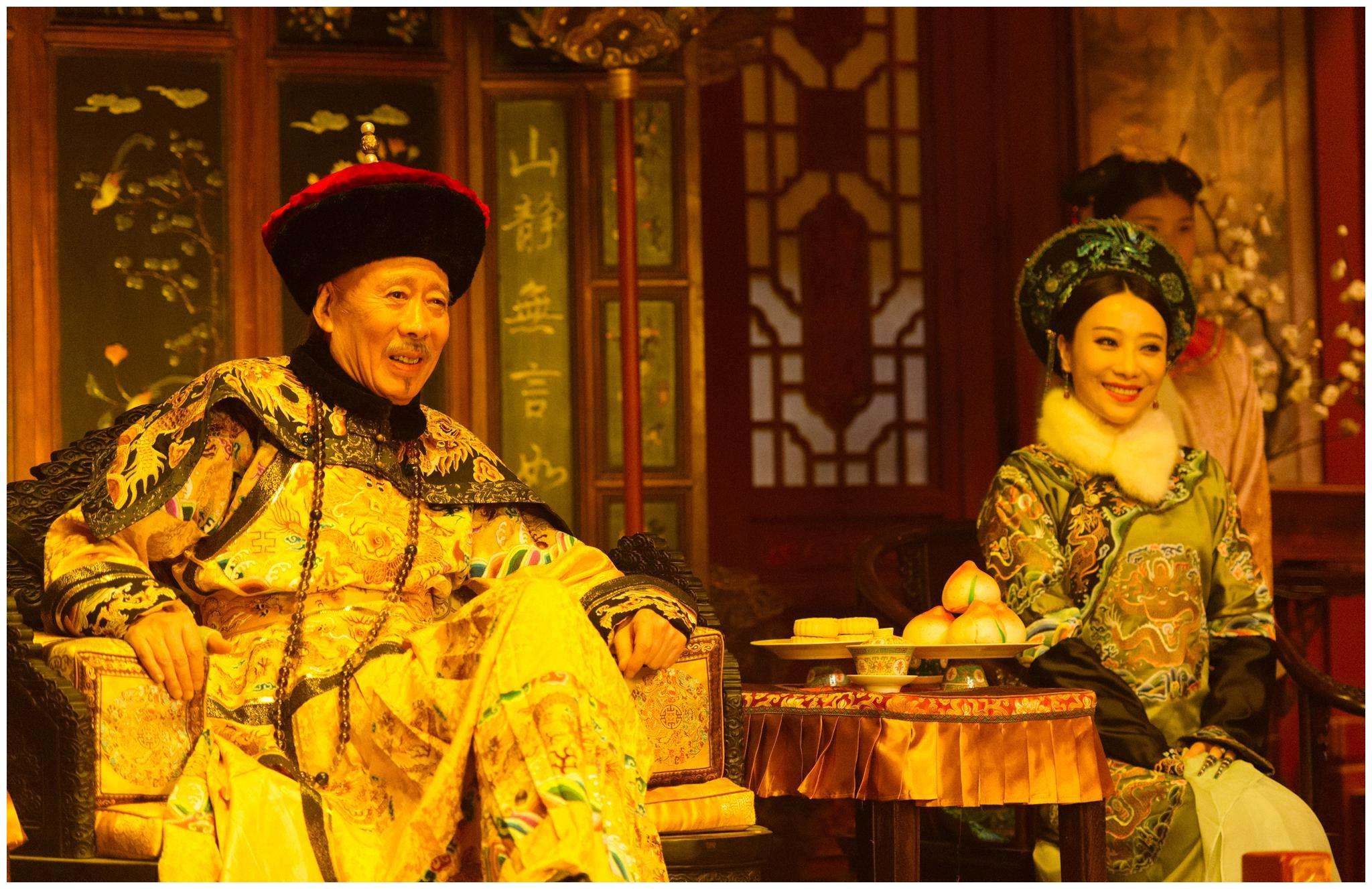 车晓|同是演“康熙”，把陈道明和焦晃放在一起，差距就出来了