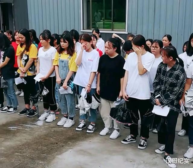 |工厂抱怨：肉管够，每天伙食不重样，工资6500，愣是没有一个人来