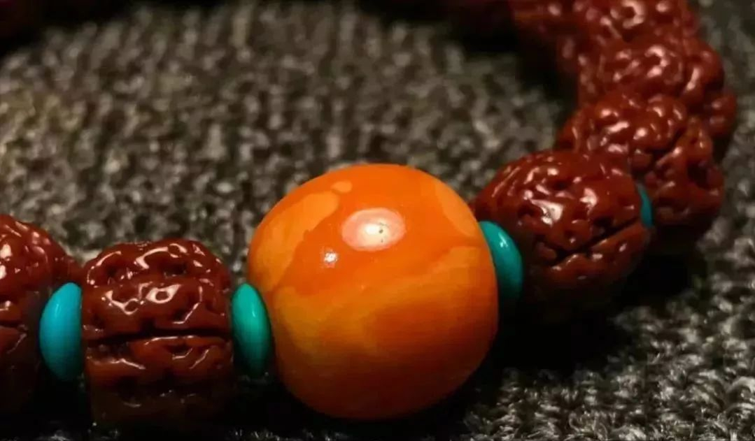 文玩|文玩新手入门玩什么手串好？