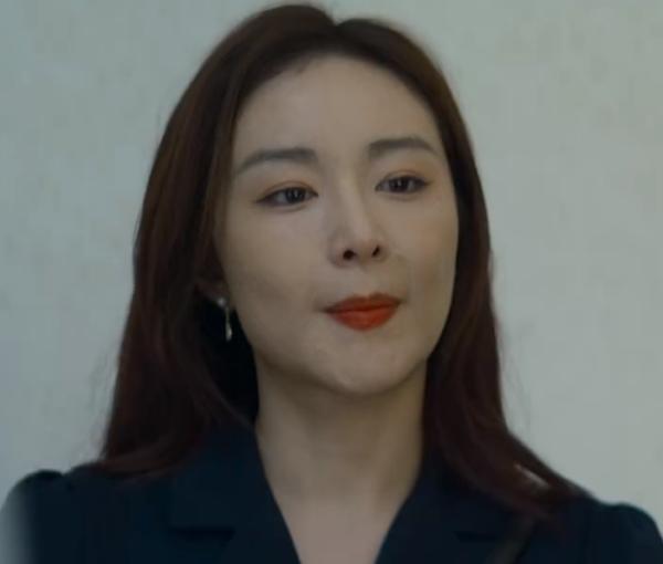 焦俊艳|《庭外》七大女神,焦俊艳魅力无双,而这六个女配角也都很美