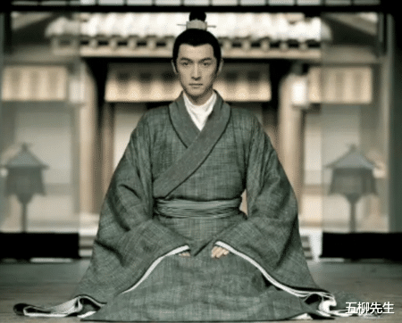 胡歌|胡歌40岁生日，工作室卡点送祝福：繁花满枝，愿快意不止九贰零