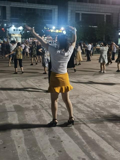 65岁的张大爷讲述:别去这两个场所找黄昏恋,压根就不靠谱!