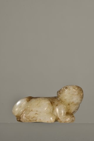 |明代 和田玉瑞兽把件