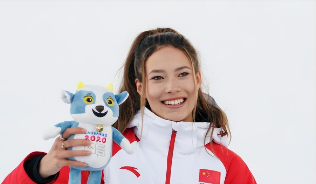 谷爱凌|谷爱凌真不是“普通人”,网友扒出其“最擅长”科目,果然是学霸