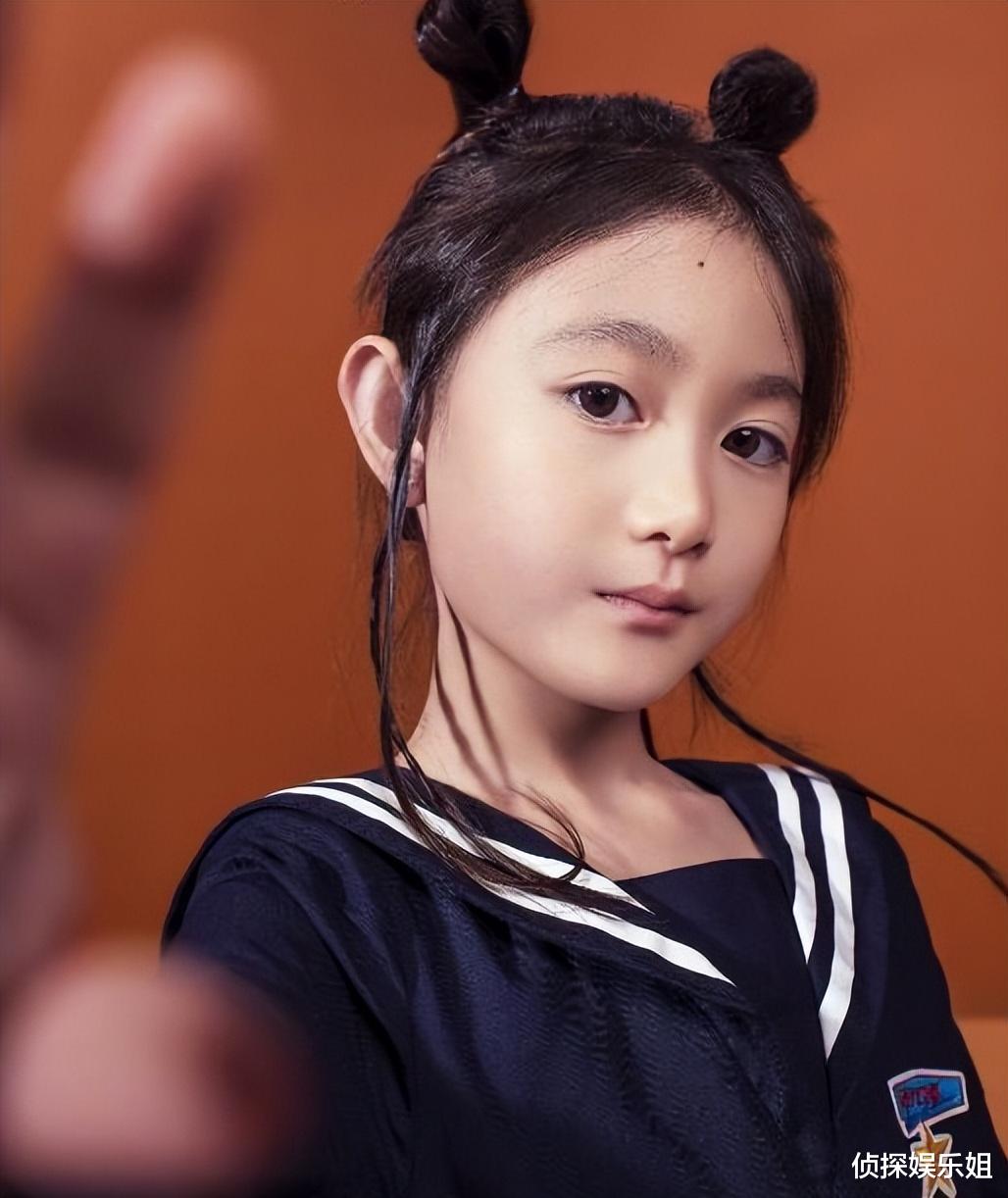 奥莉|李小鹏11岁女儿近照曝光，“萌神”奥莉长大了，五官精致越来越美