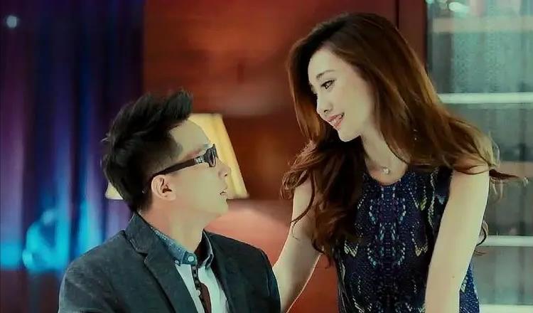 柳岩|长得漂亮有错吗？被歧视、被“孤立”的她，靠演技自己拼出路