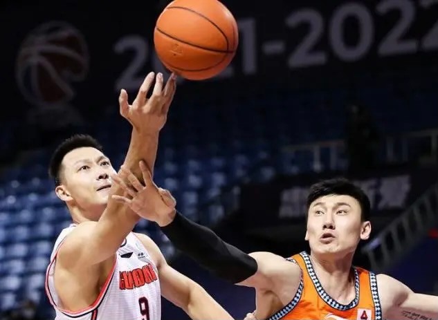 廣東省|趙睿回歸！廣東最新大名單出爐，新外援加盟，遼媒：CBA杜蘭特