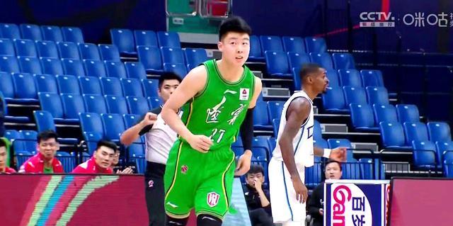 杨鸣|很可惜！辽宁潜能前锋提前离队 天赋不逊张镇麟 曾是杨鸣救命稻草