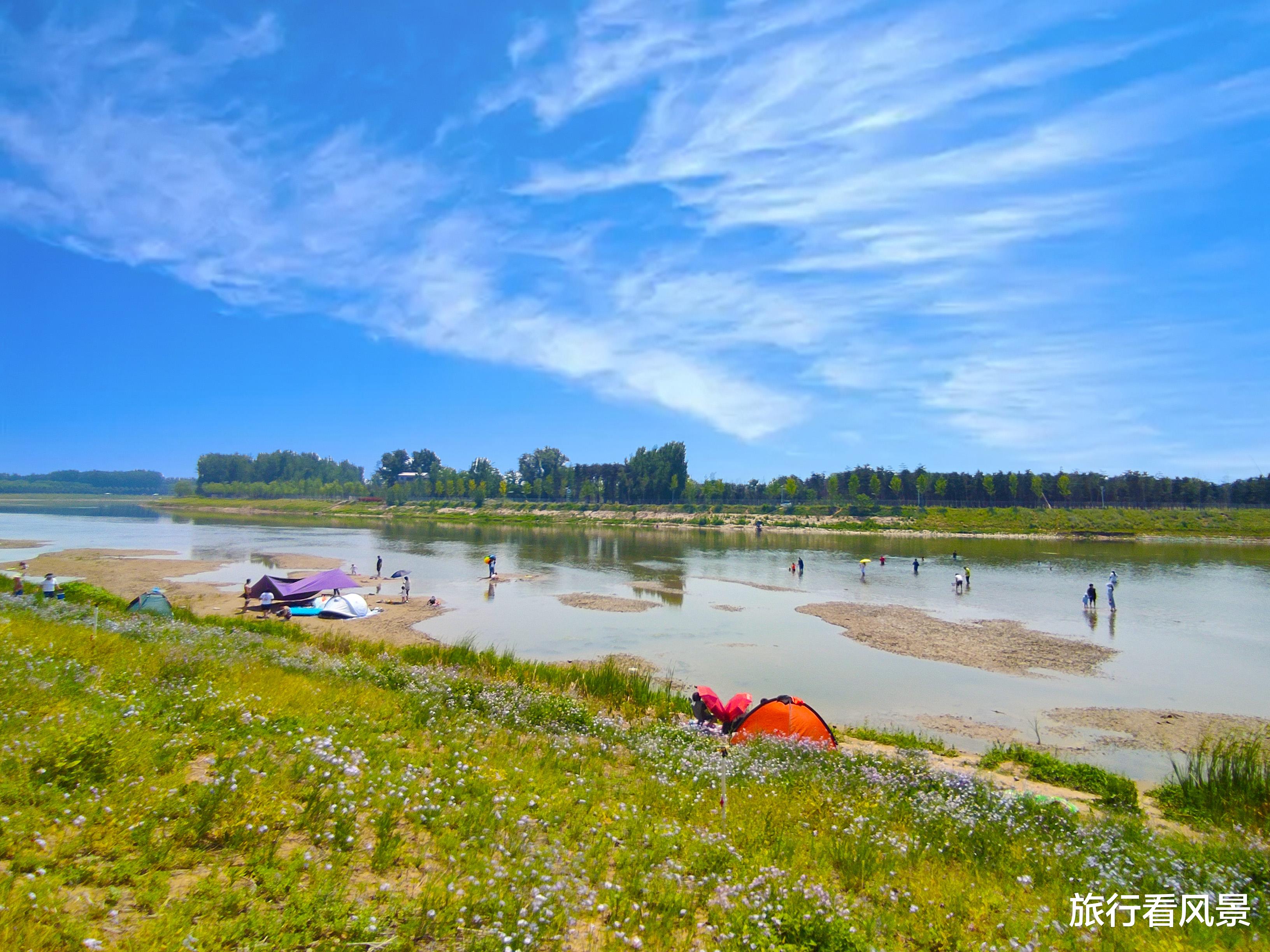 露营|北京也有沙滩美景，免费人少还能捞河蚌珍珠，假装自己在海边