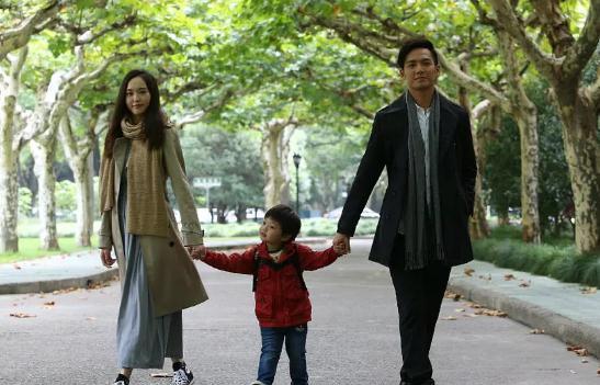 钟汉良|钟汉良新剧终于来了，央八上星播出，看清配角后，又是一部黑马剧