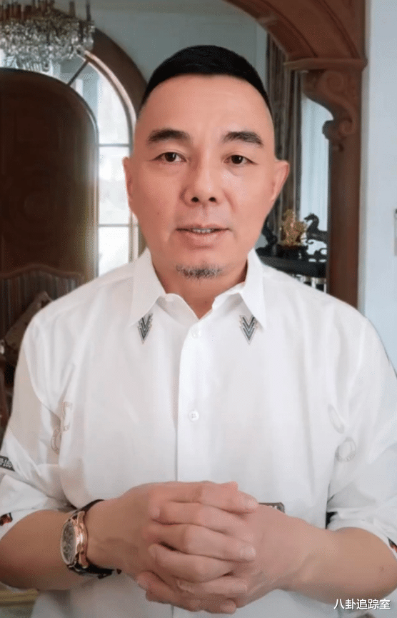 李湘|李湘前夫李厚霖罕露面,礼佛多年现身价30亿,李湘在其破产时离婚