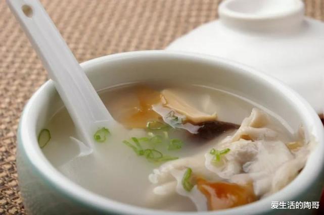 最适合冬天喝的4道营养汤,每天喝一碗,驱寒暖胃,身体更健康!