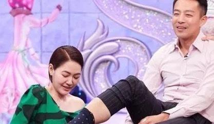 汪小菲|疯狂星期四提前了三天！汪小菲曝小S老公出轨，大S发文太体面获赞