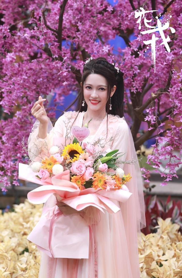 鞠婧祎|鞠婧祎新剧《花戎》初露真容！郭俊辰出任男主，又一古装仙侠大剧