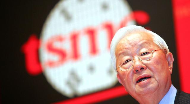 张忠谋|35岁职场天花板？他56岁创业，70岁娶自己秘书，86岁坐拥万亿帝国