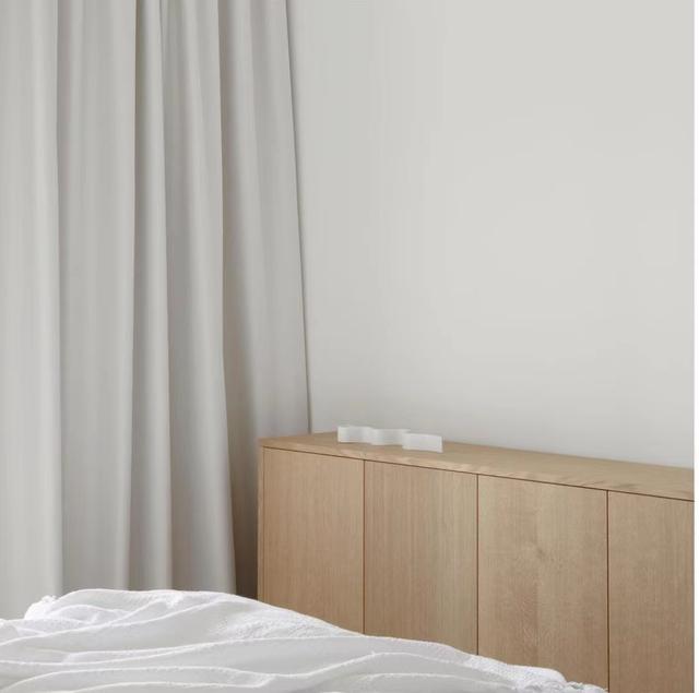 走进一对夫妇60㎡极简主义的家，全屋白色原木搭配，简直太干净了