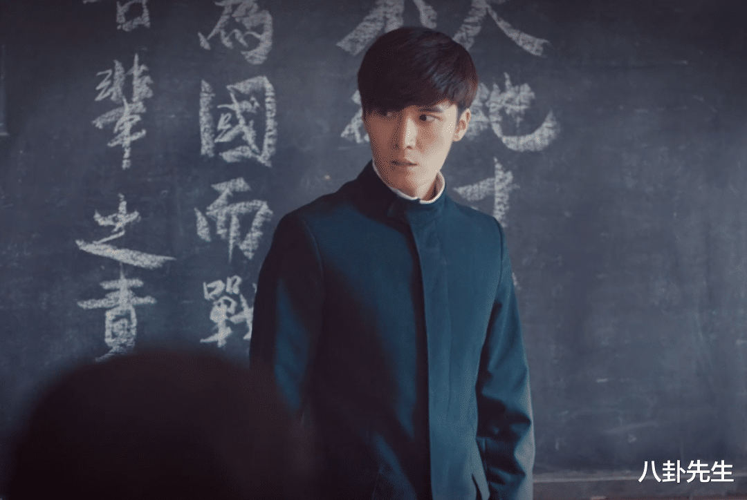 张翰|张翰抗战剧开播：男演员发型时髦，服装道具崭新，悬浮得没眼看