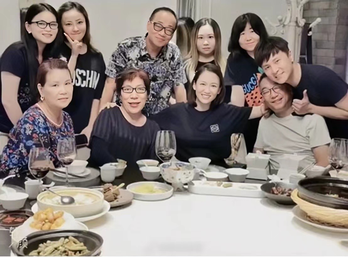 乔任梁|乔任梁:英年早逝已6年,女友争夺遗产,父母的遭遇满是心酸