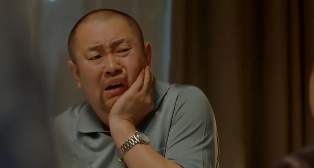 赵四|播出2天，票房第一，“尼古拉斯赵四”的导演处女作，我夸不出口