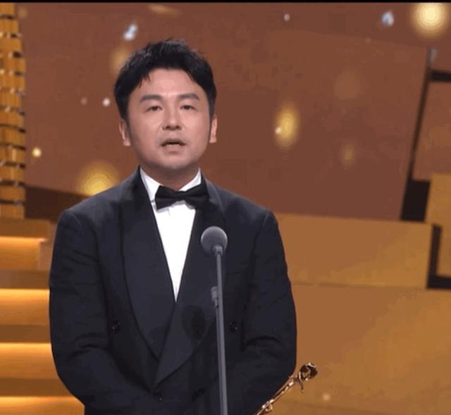 雷佳音|雷佳音怎么了?看起来不开心啊!