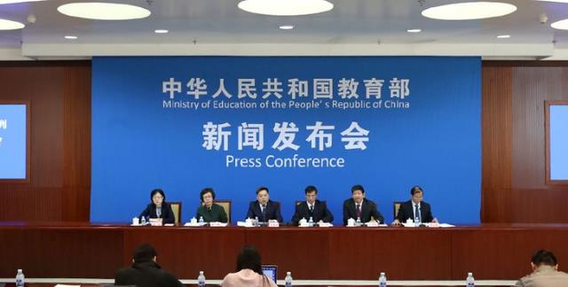 ea|教育部针对“是否应该取消晚自习”给出答复，家长表示终于放心了