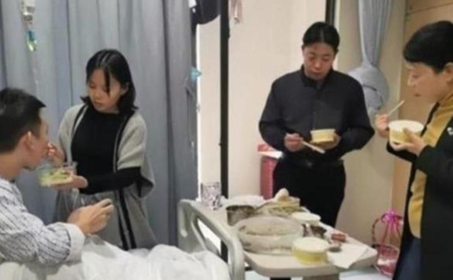 许敏|开封舅舅离世许敏惨遭网暴，称其表演痕迹严重，不当演员可惜了