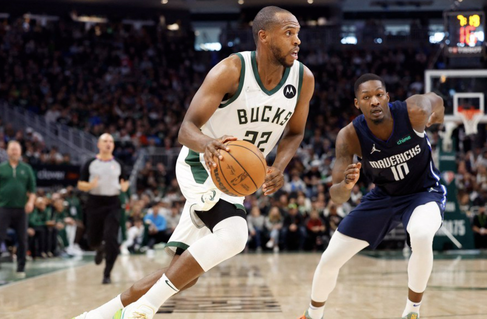 塞尔|NBA：米德顿左膝恢复进度超前，愈复出有望！
