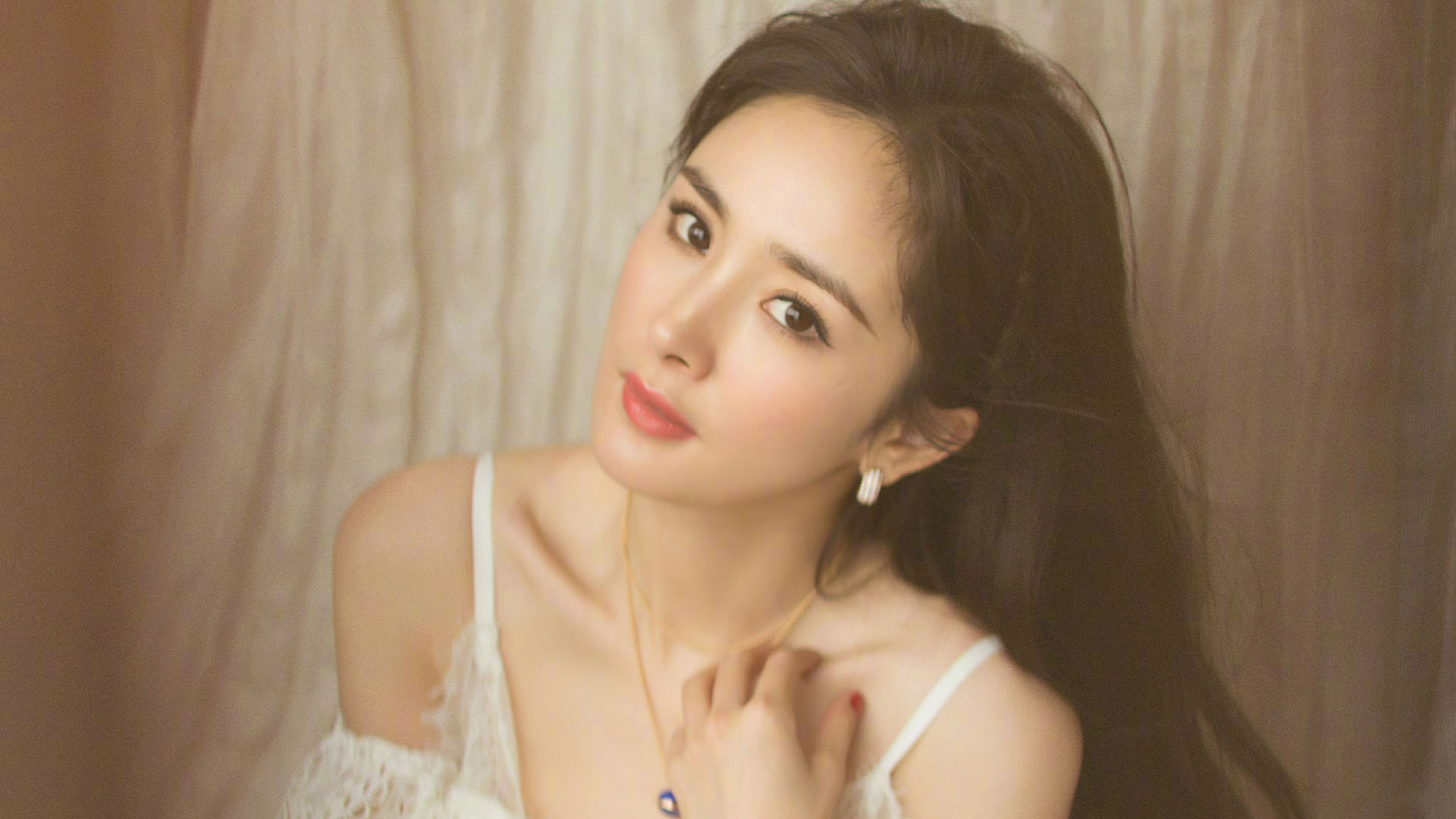 赵丽颖|狗仔爆料“周二见”6大女星成主角？杨幂、赵丽颖、刘诗诗成热门