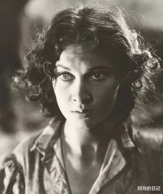 费雯·丽|费雯丽：丘吉尔盛赞她是上帝的艺术品，绝顶美貌、才气，却为一个男人疯狂