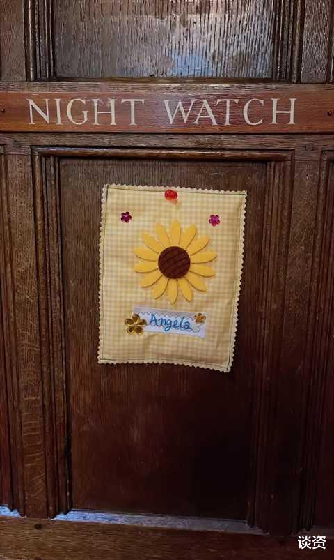 王诗龄|王诗龄英国学校状况!李湘晒照,住的是安妮公主住过的房间