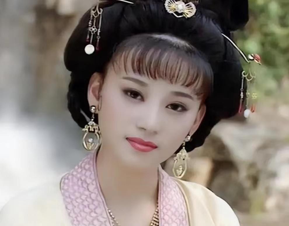 江南|好山好水出美人，12位江南古典美女，一个赛一个漂亮