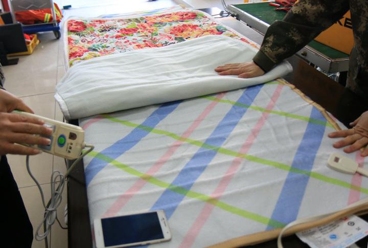 用电热毯时，很多人都犯了这4个错误，想想都后怕，你用对了没？