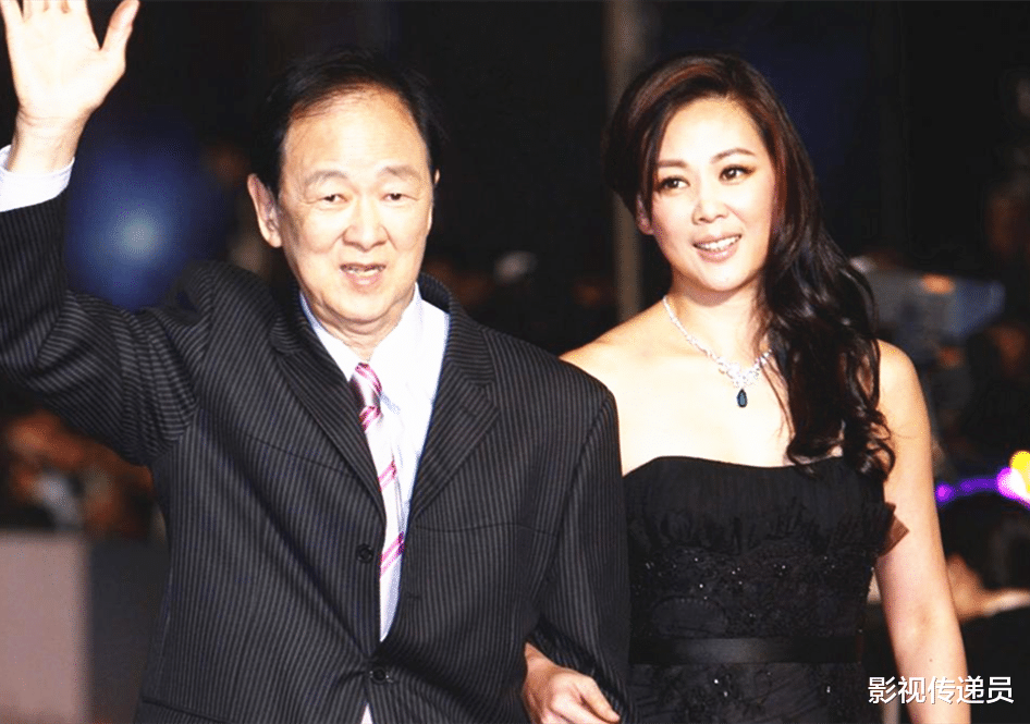 曾江|曾江的外甥女王馨平自曝确诊新冠！回香港时检测发现，酒店隔离中