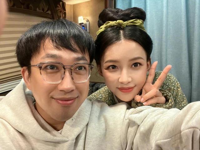 孙怡|孙怡深夜罕见晒娃营业,4岁女儿跳舞很认真,有模有样好可爱