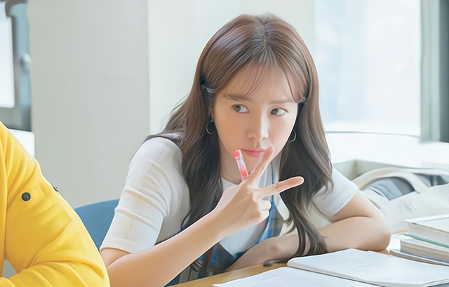 杨紫琼|婆婆人前人后各一套,儿媳怀孕三月打胎离婚:可怜她,演戏太辛苦